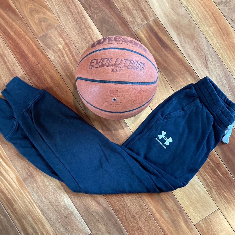 Unisex adult small black Under Armour sweatpants